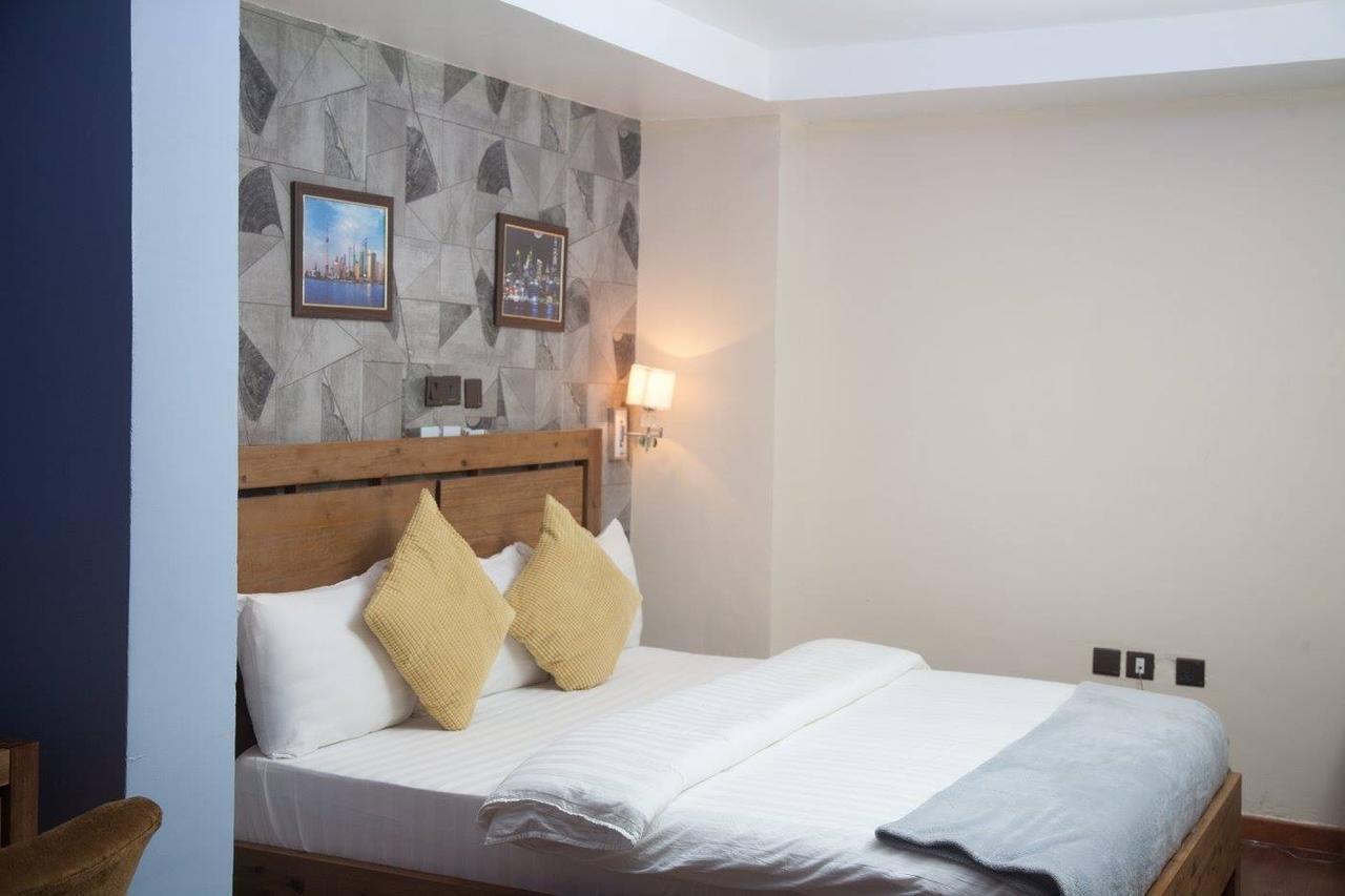 Villa Toscana Hotel And Suits Lagos Exterior foto